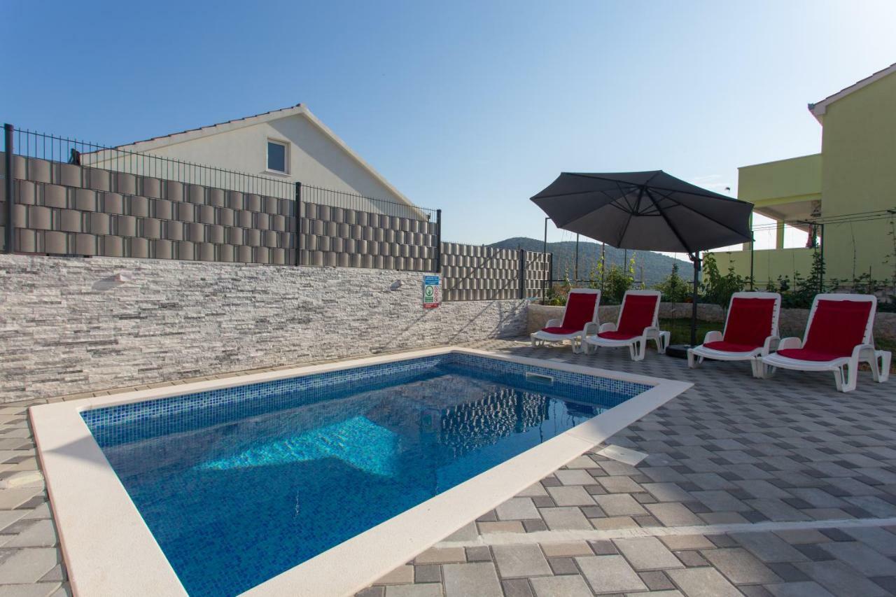 Villa Supuk Vinišće Kültér fotó